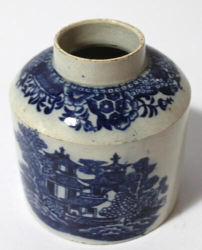 An early 19thC Staffordshire pearlware blue and white inkwell