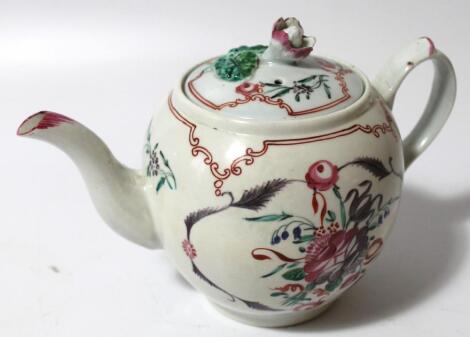 An early 19thC English porcelain teapot