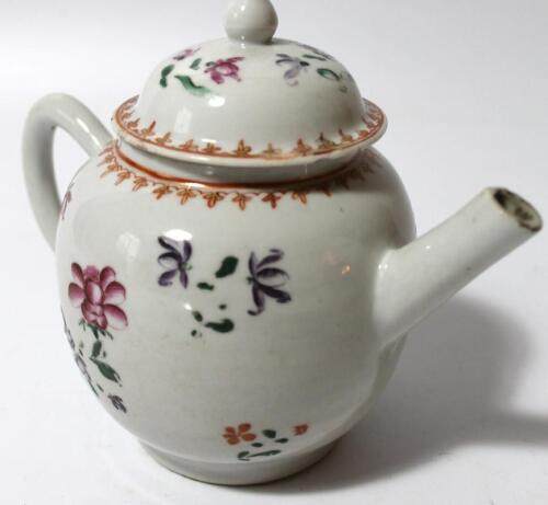 An 18thC Chinese export porcelain teapot