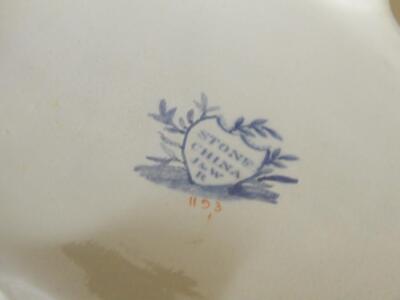 A Victorian ironstone hexagonal tureen - 2