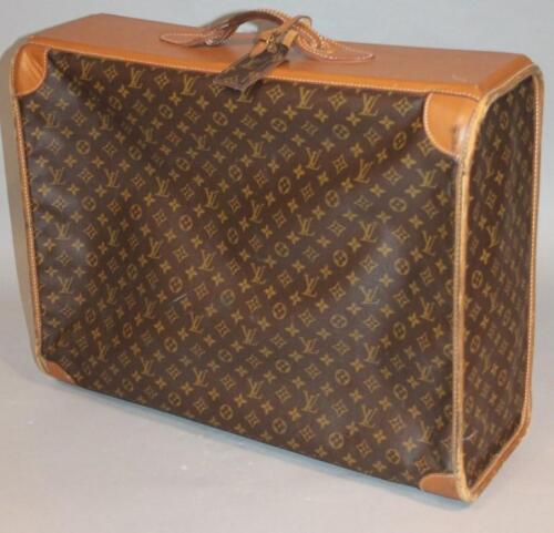 A 20thC Louis Vuitton leather travel case