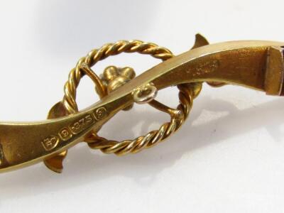 An early 20thC shaped brooch - 2