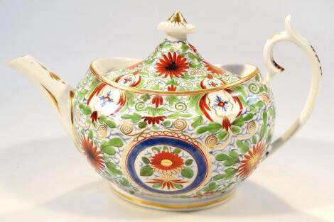 An early 19thC porcelain teapot