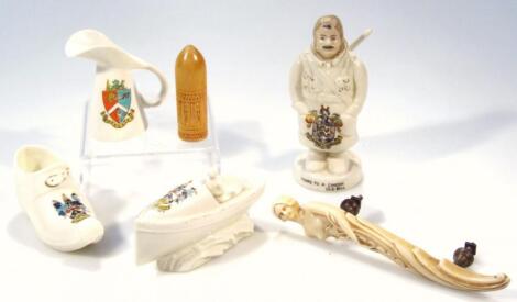 Various souvenir crested china