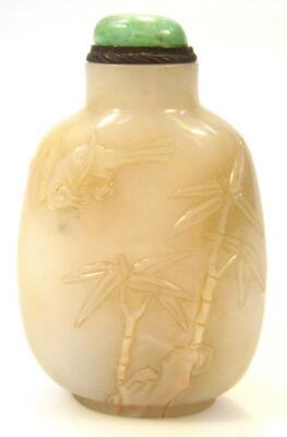 A Chinese mutton fat jade snuff bottle - 2