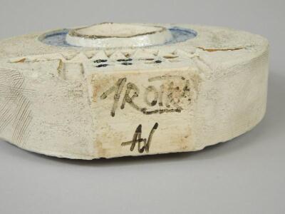 A Troika wheel shaped Studio pottery case - 4