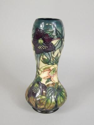 A modern Moorcroft vase - 2