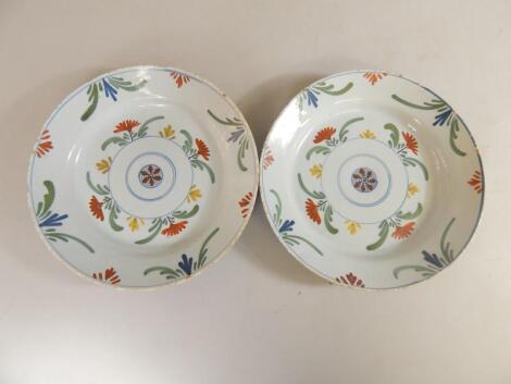 A pair of late 18th/early 19thC Delft polychrome plates