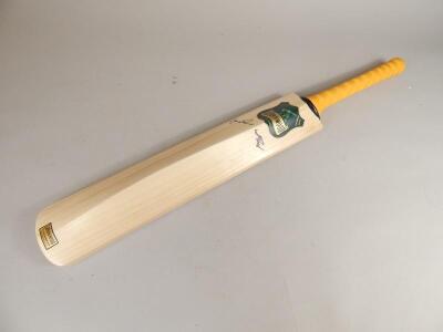 A Laver & Wood New Zealand cricket bat