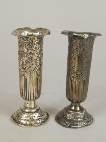 A pair of early 20thC specimen vases