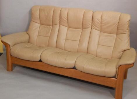 A Stressless reclining cottage style three seat sofa