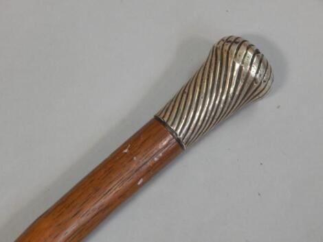 An early 20thC walking stick