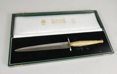 A Wilkinson Sword copy of a fighting or throwing knife