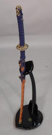 A Franklin Mint Japanese style Samurai sword