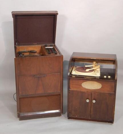 Two mid 20thC gramophones