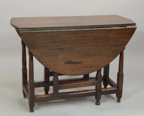 An 18thC oak gateleg table