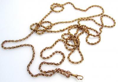 An early 20thC longuard chain