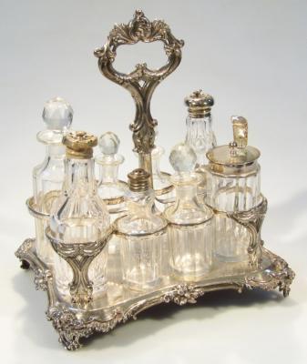 An early 20thC silver plated cruet stand