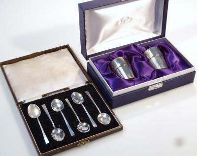 A set of six George VI silver teaspoons