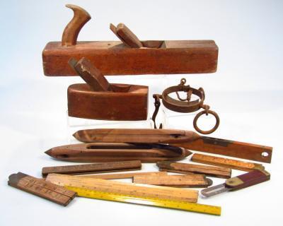 Various bygone and collectable tools