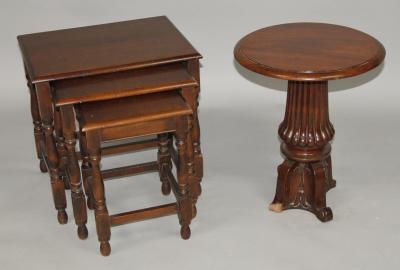 An Edwardian walnut topped occasional table