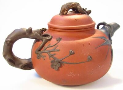 An 18thC style Chinese redware pottery teapot - 2