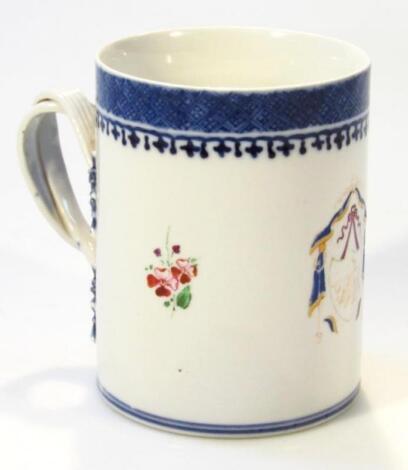 An 18thC Chinese export porcelain ale tankard