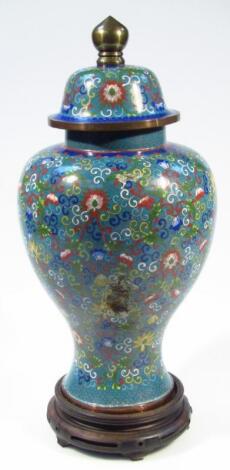 A late Qing period Chinese enamel vase