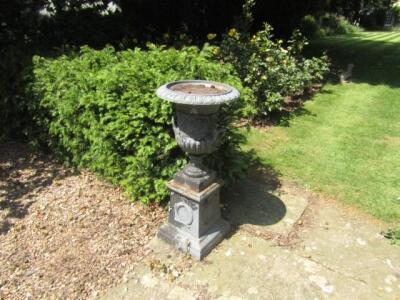 A pair of Victorian cast iron campana garden urns - 2