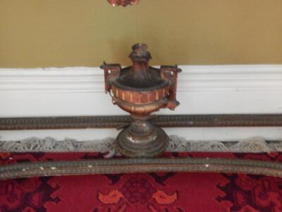 A 19thC gilt gesso console table - 3