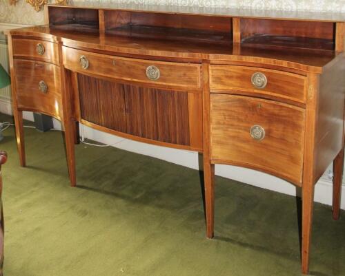 To GR270716. A George III mahogany serpentine fronted sideboard