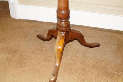 A 19thC mahogany tilt top occasional table - 3