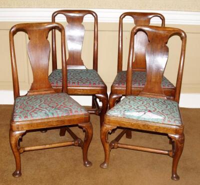 To GR270716. A set of four 18thC walnut dining chairs