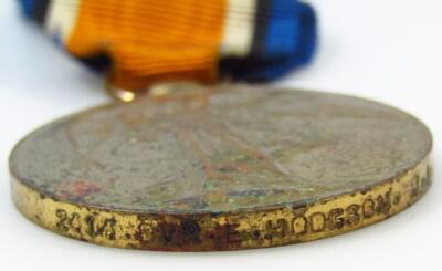 A WWI Campaign and Victory medal - 4