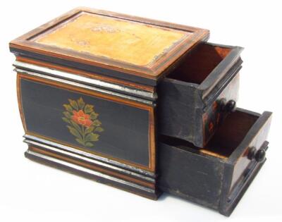 A painted wooden jewellery casket - 3