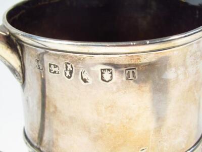 A George III Newcastle silver loving cup - 2