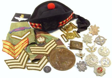 Various war related badges