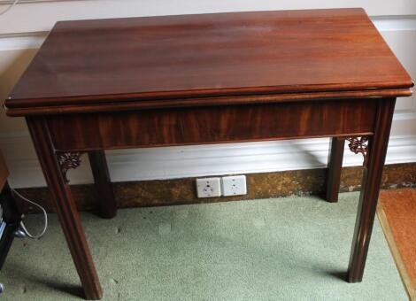 A George III mahogany card table