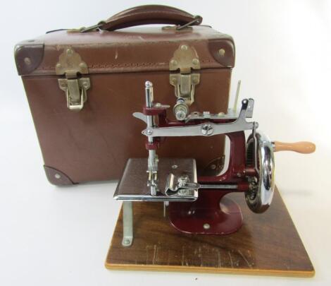 An Essex miniature sewing machine