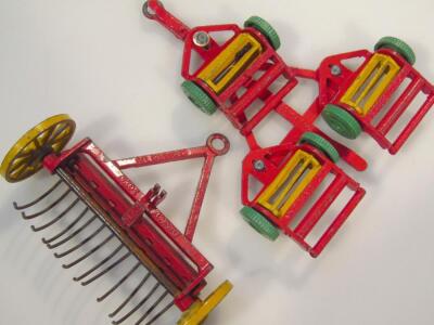 Various Dinky Toys implements - 4