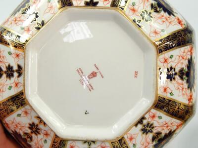 A Royal Crown Derby porcelain Imari octagonal fruit bowl - 3