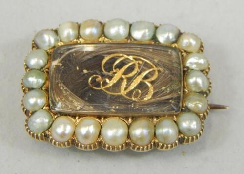 A Victorian memorial brooch