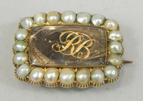 A Victorian memorial brooch