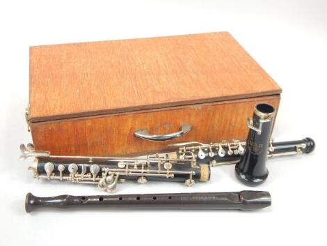 A Boosey and Hawkes 78 clarinet