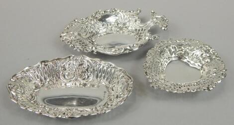 Three various late 19thC / early 20thC pierced silver bonbon dishes