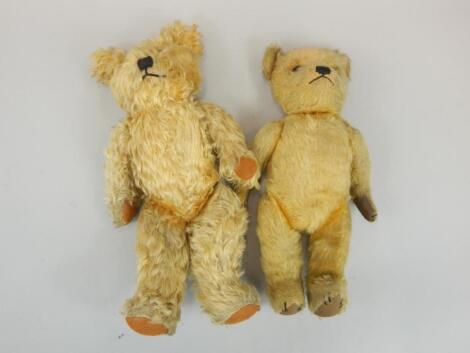 Two mid 20thC Teddy bears