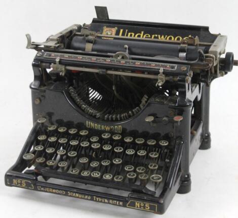 A No. 5 Standard Underwood typewriter