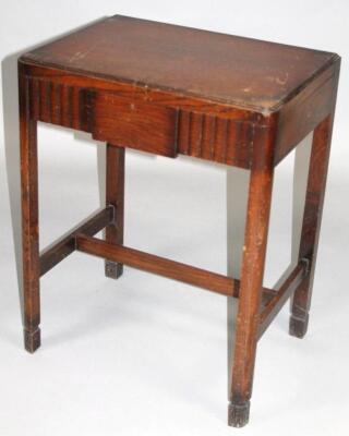 A mid-20thC oak cased freestanding canteen - 3