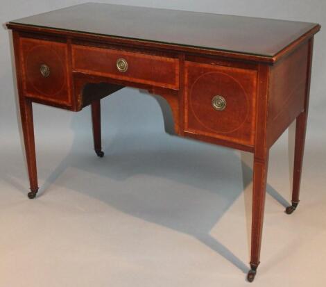 An Edwardian mahogany and boxwood strung dressing table