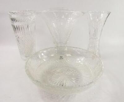 A Stuart Crystal Beaconsfield dish